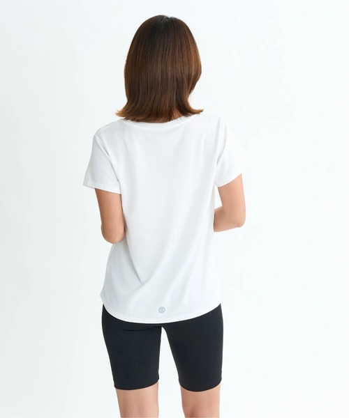 ROXY(ロキシー)の「ACTIVE LIFE TEE/ロキシー水陸両用速乾UVケアフロントプリント半袖Tシャツ(水着)(Tシャツ/カットソー・レディース・ブラック/ミント/グレー/ホワイト・LARGE/MEDIUM/SMALL)」の8枚目の写真