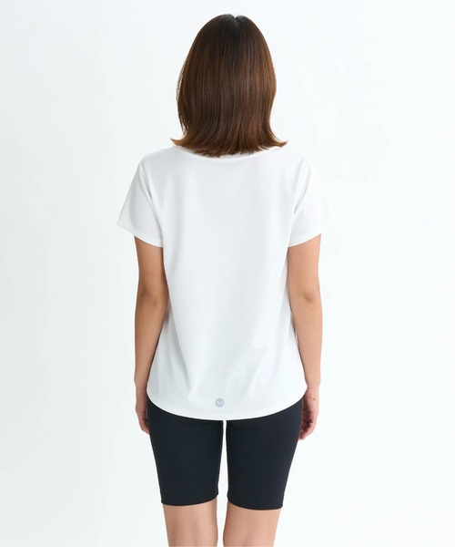 ROXY(ロキシー)の「ACTIVE LIFE TEE/ロキシー水陸両用速乾UVケアフロントプリント半袖Tシャツ(水着)(Tシャツ/カットソー・レディース・ブラック/ミント/グレー/ホワイト・LARGE/MEDIUM/SMALL)」の10枚目の写真