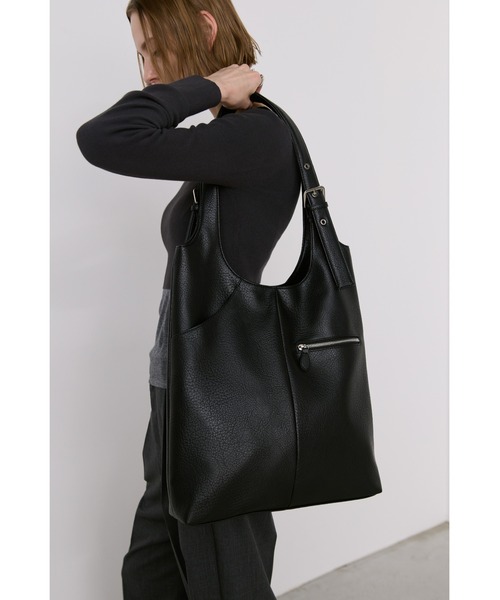 【極美品】希少　ch!iii チー　ベルトトートバッグ　ブラック　シボ革 極美品】希少 ch!iii チー ベルトトートバッグ ブラック シボ革