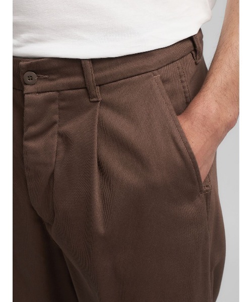 REPLAY（リプレイ）の「リラックスレギュラーフィットコットンツイルパンツ（その他パンツ・メンズ・ブラウン・W34xL32/W32xL32/W30xL32/W28xL32）」の4枚目の写真