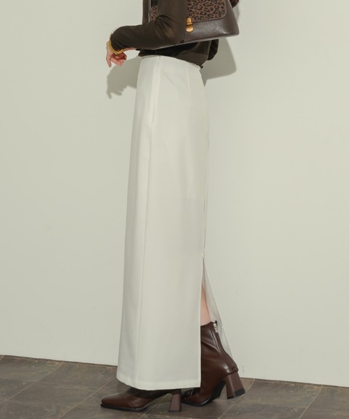 NEUNA（ヌナ）の「ベーシックペンシルスカート（スカート・レディース・ホワイト/アイボリー/ブラック・0/1/3/2）」の10枚目の写真