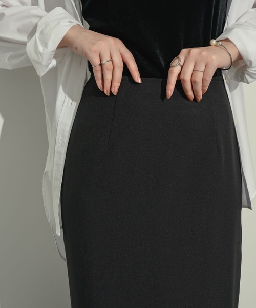 ベーシックペンシルスカート（スカート）｜NEUNA（ヌナ）の