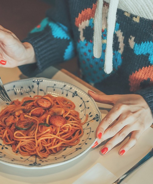 CHILD WOMAN(チャイルドウーマン)の「3/1Wool ダンシングインターシャプルオーバー(ニット/セーター・レディース・アイボリー/ネイビー・FREE)」の4枚目の写真