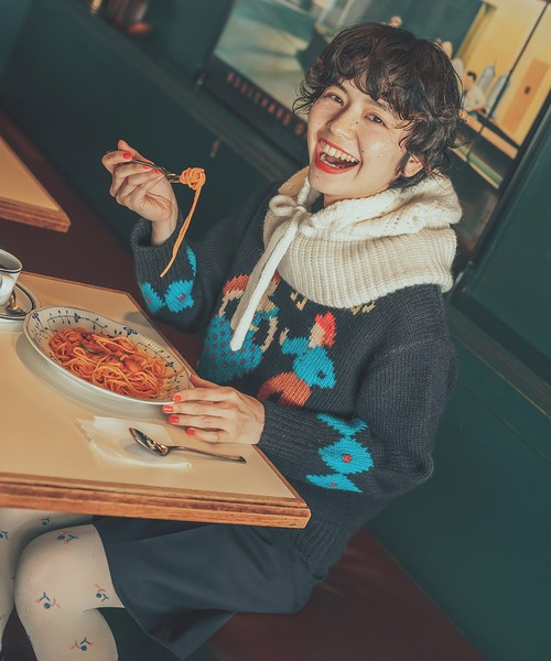 CHILD WOMAN(チャイルドウーマン)の「3/1Wool ダンシングインターシャプルオーバー(ニット/セーター・レディース・アイボリー/ネイビー・FREE)」の5枚目の写真