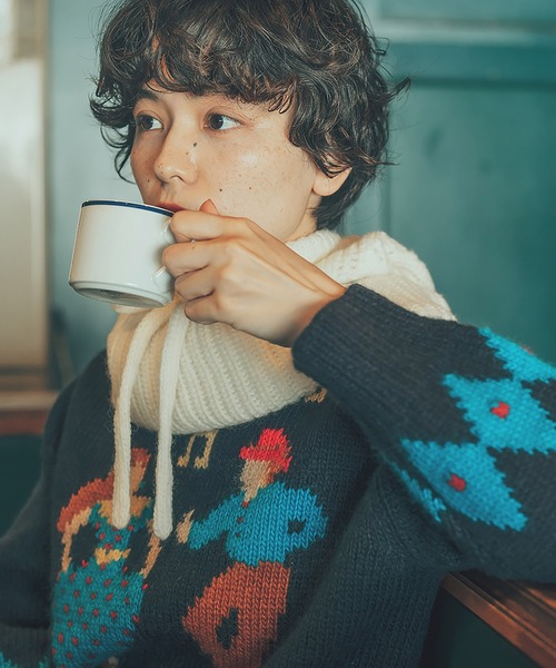 CHILD WOMAN(チャイルドウーマン)の「3/1Wool ダンシングインターシャプルオーバー(ニット/セーター・レディース・アイボリー/ネイビー・FREE)」の6枚目の写真