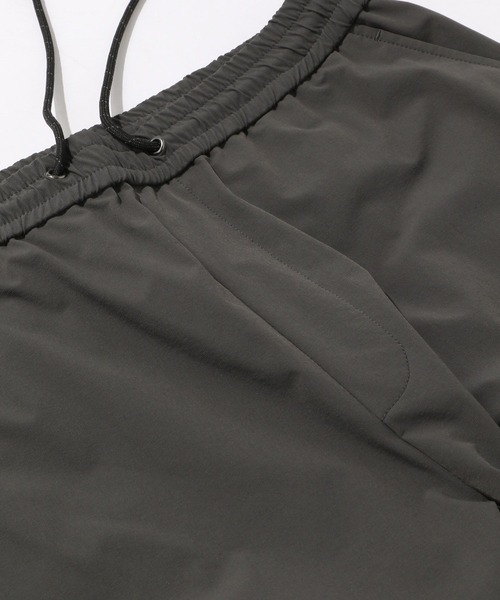 phenix outdoor（フェニックスアウトドア）の「【phenix outdoor】別注/セットアップイージーパンツ（スラックス・メンズ・ダークグレー/ブラック・MEDIUM/LARGE）」の11枚目の写真