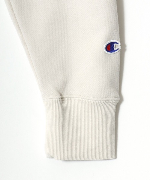 Champion（チャンピオン）の「Champion/チャンピオン コットンUSA 裏毛 カレッジロゴ スウェット パーカー/レディース メンズ（パーカー・メンズ・スミクロ/ホワイト系その他/マルーン/オートミール/ブルー系その他/ネイビー/ブラック系その他/ライトイエロー/グレー/オフホワイト・L/M/XL）」の19枚目の写真