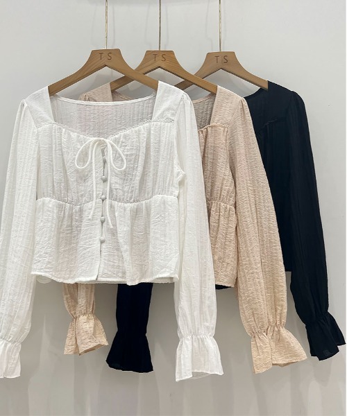Maison Calme（メゾンカルム）の「ボリュームスリーブ ティアードリボンブラウス　愛されブラウス（シャツ/ブラウス・レディース・ブラック/ピンク/ホワイト・F）」の11枚目の写真