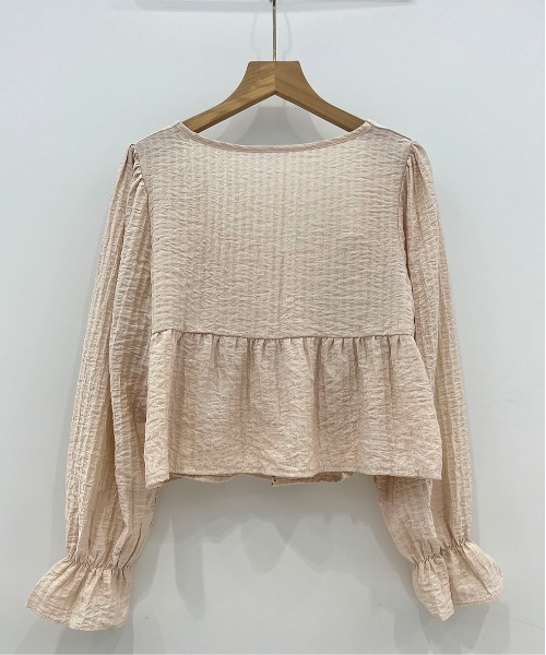 Maison Calme（メゾンカルム）の「ボリュームスリーブ ティアードリボンブラウス　愛されブラウス（シャツ/ブラウス・レディース・ブラック/ピンク/ホワイト・F）」の17枚目の写真