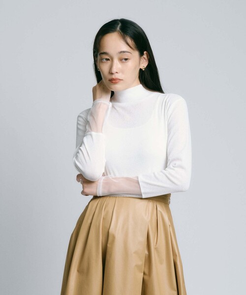 BIANCA(ビアンカ)の「【@BAILA掲載】【大人シアー】チュールコンビタートルカットソー(Tシャツ/カットソー・レディース・オフホワイト/ブラック・38)」の2枚目の写真