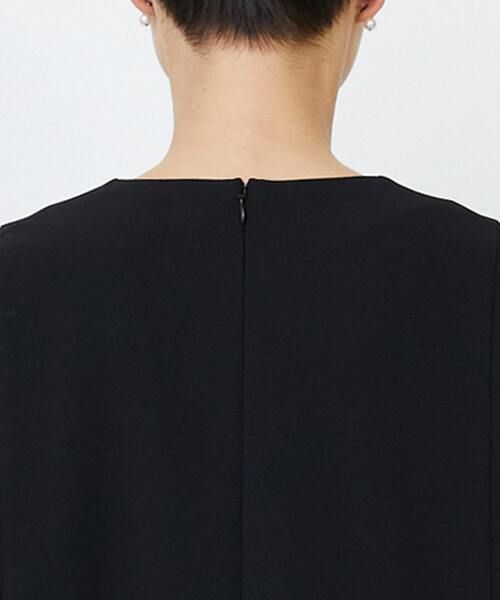 LOISIR（ロワズィール）の「【2月ベストセラーブランド内1位】エコダブルクロスキーネックワンピース（ワンピース・レディース・ブラック・38/40）」の12枚目の写真