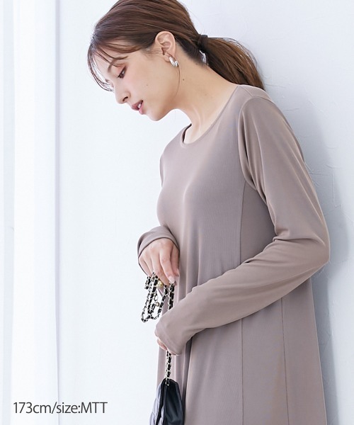 slattgir（スラットジール）の「高身長　カットソーマキシ丈ワンピース（トールサイズ）（ワンピース・レディース・グレイッシュベージュ/ブラック・TM/TL/TLL/T3L/T4L/T5L）」の4枚目の写真