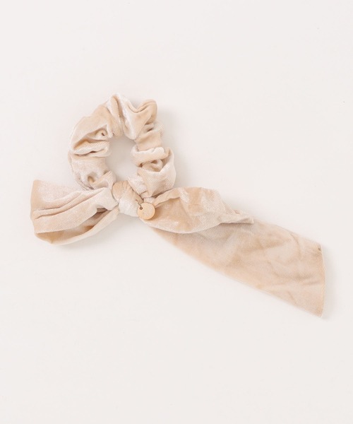 apres jour（アプレジュール）の「【apres jour×ARIAZ】チャーム付きベロアシュシュ（シュシュ・レディース・ブラック/ダークブラウン/ベージュ・FREE）」の9枚目の写真