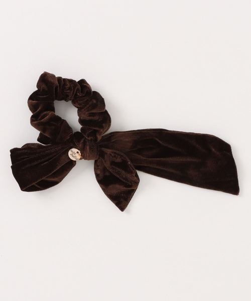 apres jour（アプレジュール）の「【apres jour×ARIAZ】チャーム付きベロアシュシュ（シュシュ・レディース・ブラック/ダークブラウン/ベージュ・FREE）」の11枚目の写真