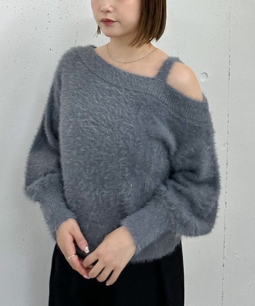 archives（アルシーヴ）の「【キラふわときめく】ラメフェザーワンショルニットプルオーバー（ニット/セーター・レディース・ブラウン/アイボリー/グレイッシュベージュ/グレー・MEDIUM）」の13枚目の写真