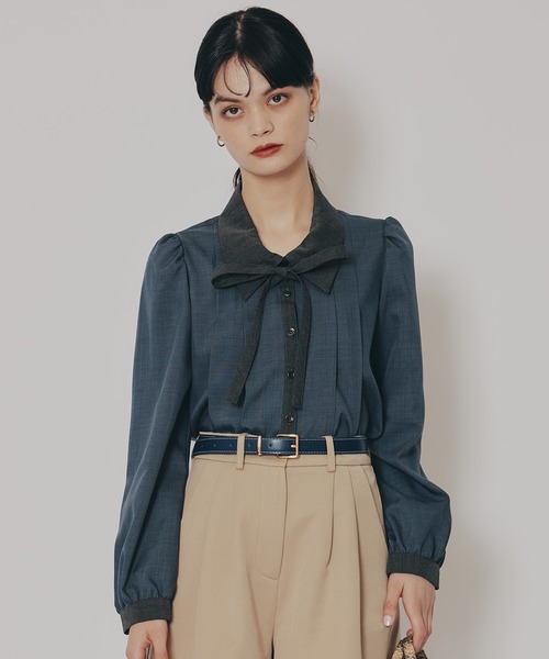 REDYAZEL（レディアゼル）の「チェックバイカラーリボンタイブラウス（シャツ/ブラウス・レディース・グレー/ベージュ/ネイビー・FREE）」の3枚目の写真