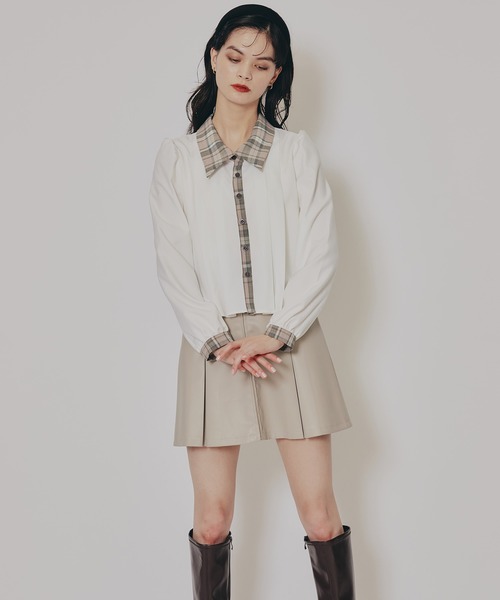 REDYAZEL（レディアゼル）の「チェックバイカラーリボンタイブラウス（シャツ/ブラウス・レディース・グレー/ベージュ/ネイビー・FREE）」の9枚目の写真