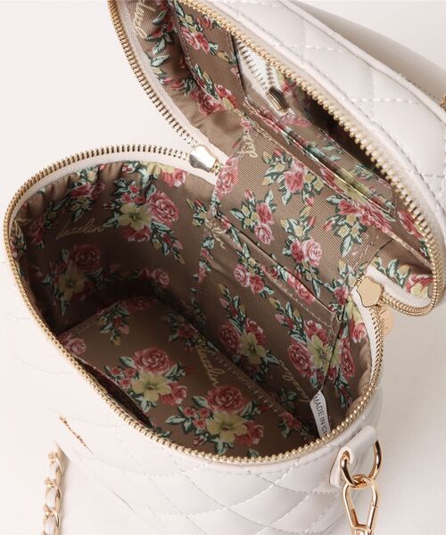 dazzlin（ダズリン）の「【dazzlin / ダズリン】 リボンチャーム付き キルティングバニティ（ショルダーバッグ・レディース・ミント/ピンク/ブラック/アイボリー・FREE）」の17枚目の写真