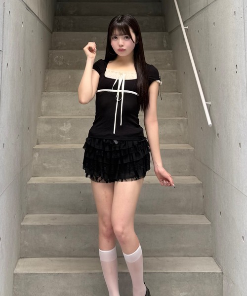 Lae(レイ)の「パフスリーブリボンブラウス(Tシャツ/カットソー・レディース・ブラック・MEDIUM)」の5枚目の写真