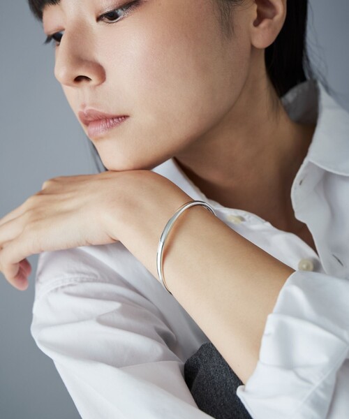 Jouete（ジュエッテ）の「[WEB LIMITED] バングル ラウンド（バングル/リストバンド・レディース・シルバー・FREE）」の7枚目の写真