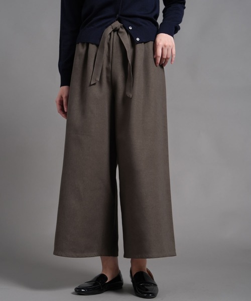 laurea（ラウレア）の「サンディングツイル共リボンクロプトワイドパンツ（その他パンツ・レディース・ブラウン/ブラック/カーキ/ダークグレー・M/L）」の22枚目の写真
