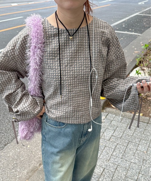 PILIT（ピリット）の「バック一オープンドロストギャザーTOPS（シャツ/ブラウス・レディース・グレー/ブラウン/グリーン・MEDIUM）」の18枚目の写真