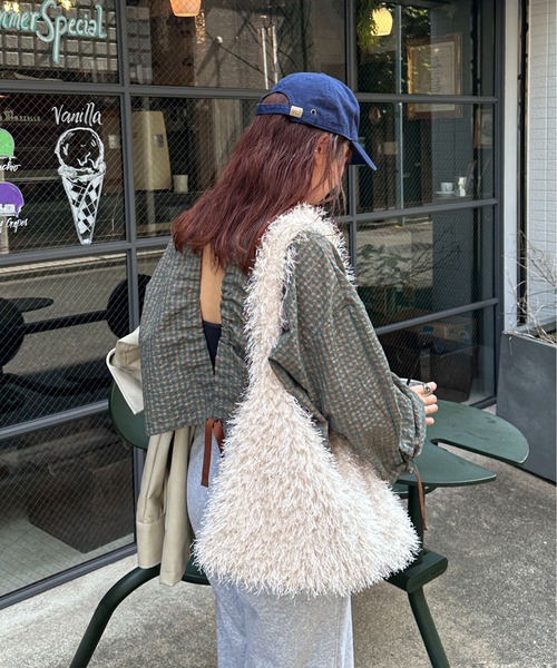 PILIT（ピリット）の「バック一オープンドロストギャザーTOPS（シャツ/ブラウス・レディース・グレー/ブラウン/グリーン・MEDIUM）」の22枚目の写真