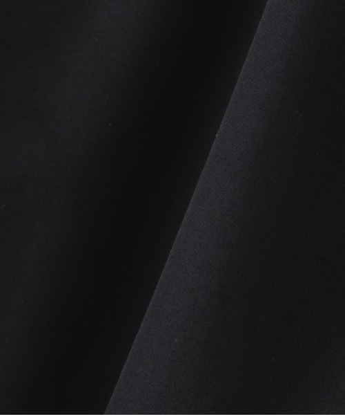 MARGARET HOWELL（マーガレットハウエル）の「WINDSTOPPER POLYESTER POPLIN（ダウンジャケット/コート・レディース・ブラック/カーキ・2/1）」の5枚目の写真