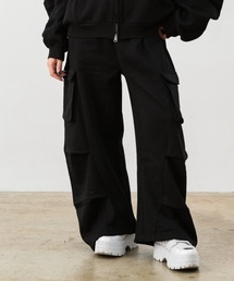 HUGELY（ヒュージリー）の「タック入りサイドポケットスウェットパンツ（その他パンツ）」