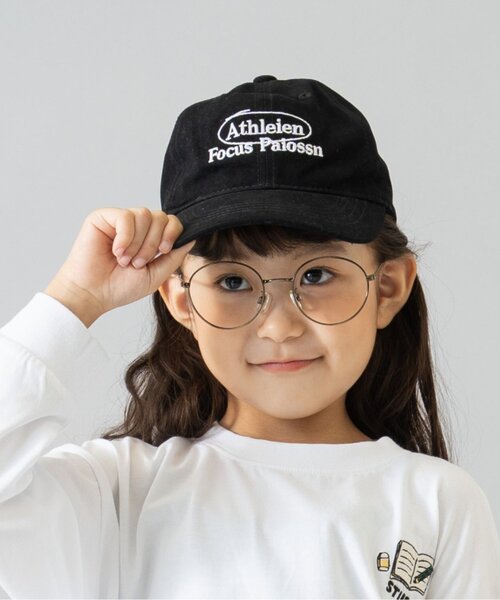 and D. petit main（アンドディープティマイン）の「刺繍入りツイルキャップ（キャップ・キッズ・ブラック/エンジ・54cm）」の2枚目の写真