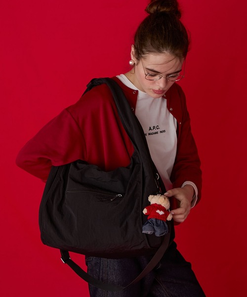 BONLECILL Marche（ボンルシールマルシェ）の「【BONLECILL Marche】《A4収納可能》2wayワイドショルダーバッグ／マザーズバッグ／ユーティリティバッグ（ショルダーバッグ・レディース・グレー/ホワイト/ブラック・FREE）」の15枚目の写真