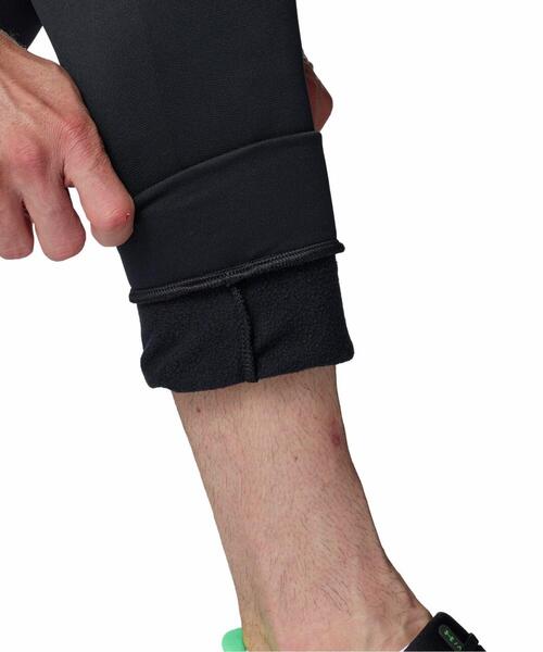 UNDER ARMOUR(アンダーアーマー)の「UAアーマーフリース カモ ジョガーパンツ(トレーニング/メンズ)(その他パンツ・メンズ・ブラック・3XL/L/S/XL/M/2XL)」の6枚目の写真