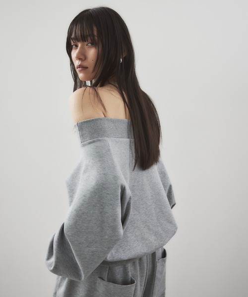 HANNE（アン）の「スウェットタッチオフショルダートップス（スウェット・レディース・ネイビー/グレー・FREE）」の19枚目の写真