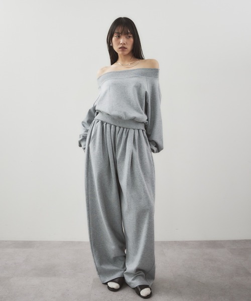HANNE（アン）の「スウェットタッチオフショルダートップス（スウェット・レディース・ネイビー/グレー・FREE）」の22枚目の写真