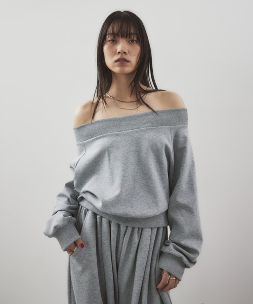HANNE（アン）の「スウェットタッチオフショルダートップス（スウェット・レディース・ネイビー/グレー・FREE）」の21枚目の写真