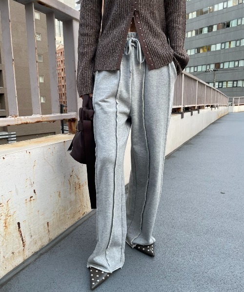 AIC.（エーアイシー）の「アウトシームスウェットパンツ（スウェットパンツ・レディース・グレー/ライトグレー/チャコールグレー・FREE）」の10枚目の写真