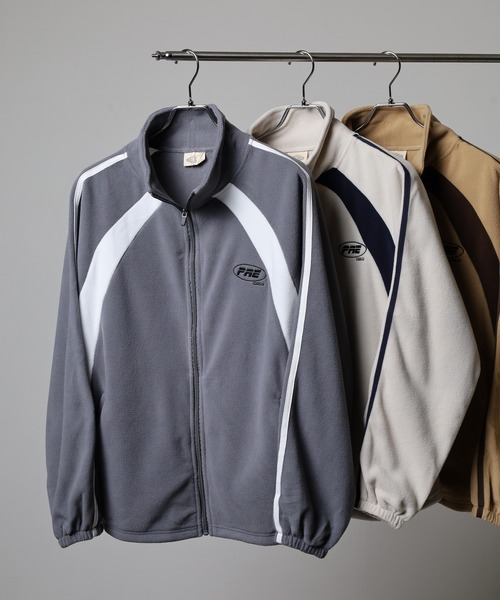 FUNALIVE(ファンアライブ)の「切替配色 ロゴ ワイド フリース ジャケット(ブルゾン・メンズ・ブラック/チャコールグレー/キャメル/アイボリー・M/LL/L)」の3枚目の写真