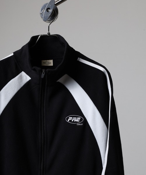 FUNALIVE(ファンアライブ)の「切替配色 ロゴ ワイド フリース ジャケット(ブルゾン・メンズ・ブラック/チャコールグレー/キャメル/アイボリー・M/LL/L)」の1枚目の写真