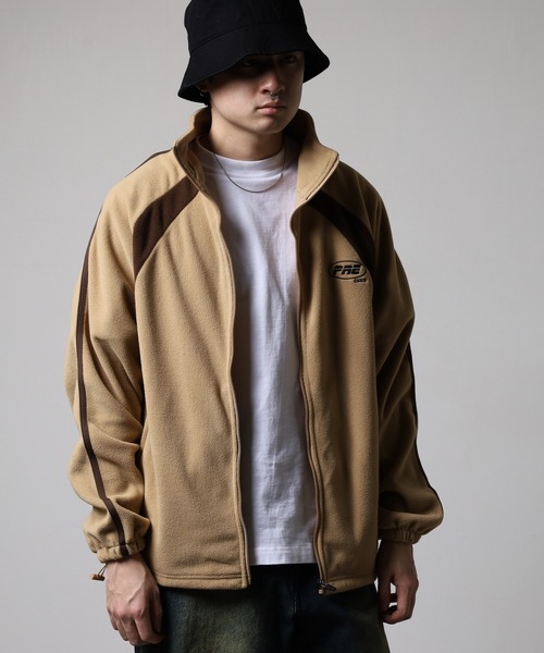 FUNALIVE(ファンアライブ)の「切替配色 ロゴ ワイド フリース ジャケット(ブルゾン・メンズ・ブラック/チャコールグレー/キャメル/アイボリー・M/LL/L)」の8枚目の写真