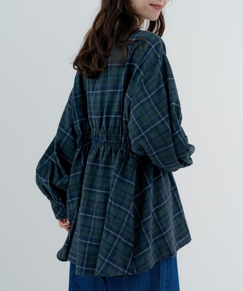 refinedworks（リファインドワークス）の「【refinedworks】季節感たっぷりの 起毛素材 × チェック柄ブラウス（シャツ/ブラウス・レディース・グレー/ブラック/アイボリー・FREE）」の5枚目の写真