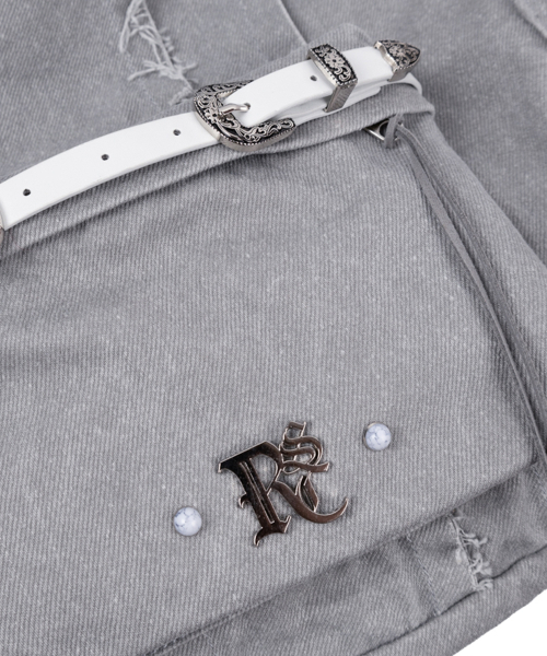 RSSC(アールエスエスシー)の「RAW CUT DENIM BACKPACK - GRAY(バックパック/リュック・レディース・その他・FREE)」の6枚目の写真