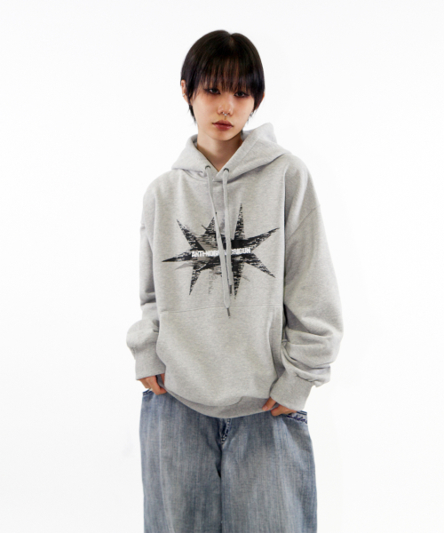 CRIGUN(クリガン)の「スローイングスター フードパーカー メランジェグレー(パーカー・レディース・グレー・MEDIUM/LARGE/X-LARGE/XX-LARGE)」の3枚目の写真