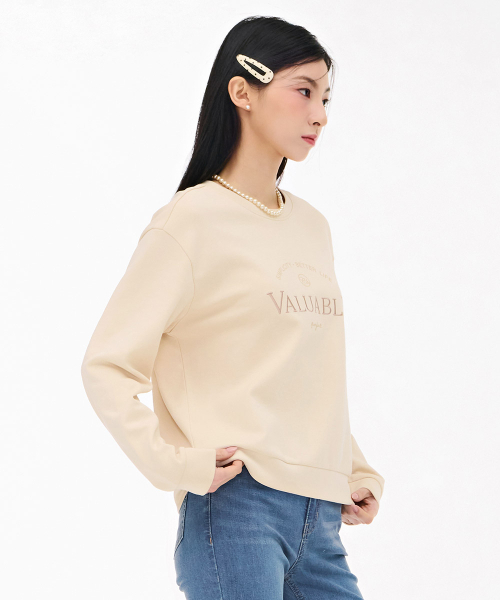 CHASECULT(チェイスカルト)の「レディース刺繍レタリングスウェットシャツ-ベージュ(スウェット・レディース・ベージュ・90/85)」の3枚目の写真