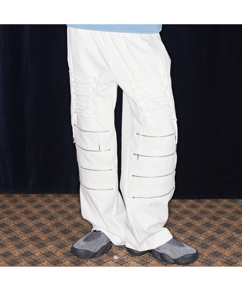 LUVISTRUE(ラヴイズトゥルー)の「NM ZIPPER PANTS(WHITE)(その他パンツ・レディース・その他・FREE)」の1枚目の写真