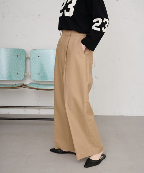 B.C STOCK（ベーセーストック）の「【ZOZO限定】手洗い可 / NEWワイドスラックス（スラックス・レディース・ブラウン/ブラック/サックスブルー・FREE）」の8枚目の写真