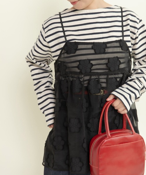 Dot＆Stripes CHILD WOMAN（ドットアンドストライプス　チャイルドウーマン）の「シアーフラワーカットジャカード キャミブラウス(セットアップ対応)（シャツ/ブラウス・レディース・ブラック・FREE）」の2枚目の写真
