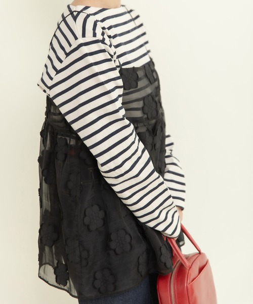 Dot＆Stripes CHILD WOMAN（ドットアンドストライプス　チャイルドウーマン）の「シアーフラワーカットジャカード キャミブラウス(セットアップ対応)（シャツ/ブラウス・レディース・ブラック・FREE）」の3枚目の写真