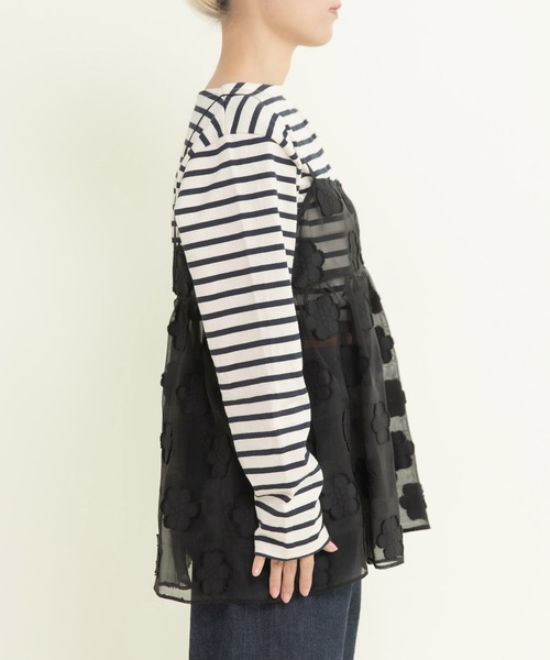 Dot＆Stripes CHILD WOMAN（ドットアンドストライプス　チャイルドウーマン）の「シアーフラワーカットジャカード キャミブラウス(セットアップ対応)（シャツ/ブラウス・レディース・ブラック・FREE）」の19枚目の写真