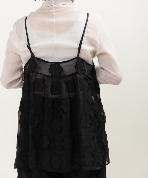 Dot＆Stripes CHILD WOMAN（ドットアンドストライプス　チャイルドウーマン）の「シアーフラワーカットジャカード キャミブラウス(セットアップ対応)（シャツ/ブラウス・レディース・ブラック・FREE）」の14枚目の写真