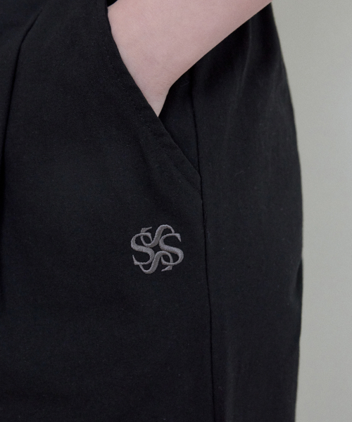 WEDNESDAYOASISFORWOMEN(ウェンズデー オアシス フォー ウーマン)の「W/リネンライクシンボルディープワンタックパンツ_BLACK(W25-PT11)(その他パンツ・レディース・ブラック・SMALL/MEDIUM)」の3枚目の写真